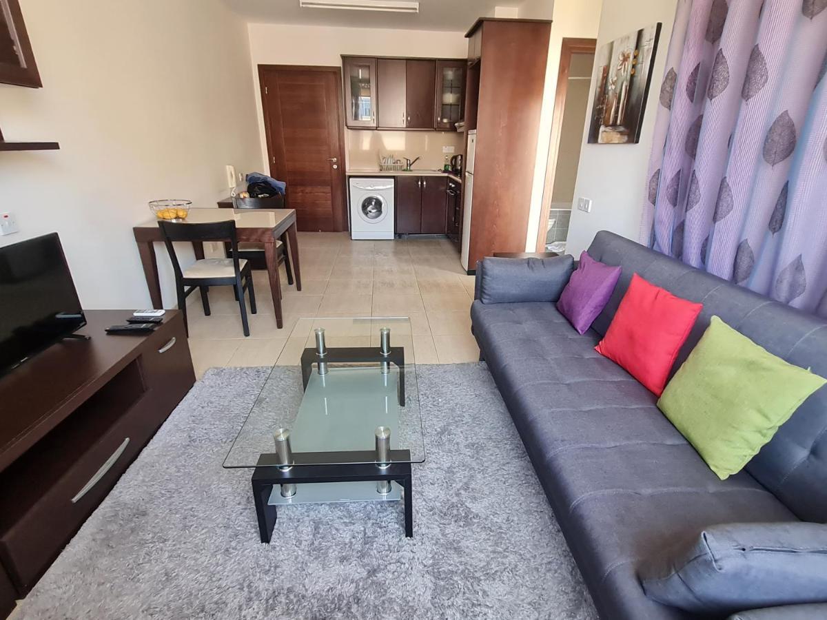 Danaos 2 Complex Apartment - By Imh Travel & Tours 파포스 외부 사진